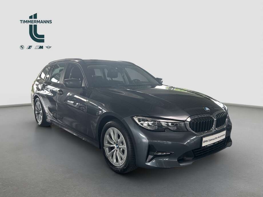 BMW 318i (Bild 13/15)