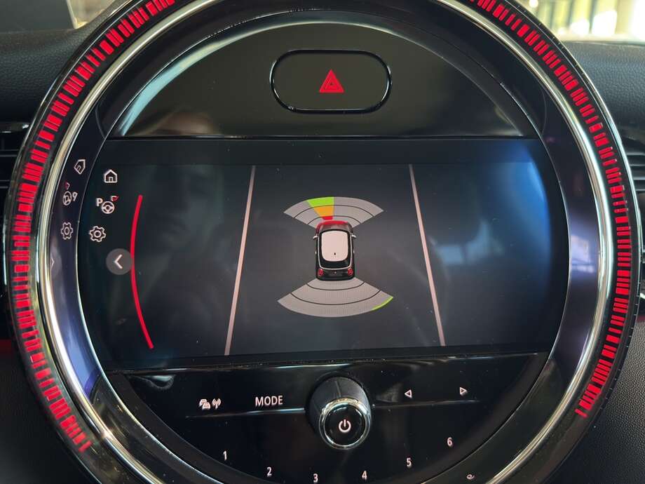 MINI COOPER SE (Bild 17/18)