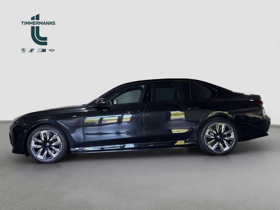 BMW i7 xDrive60 (Bild 9/16)