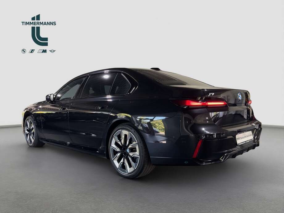 BMW i7 xDrive60 (Bild 10/16)