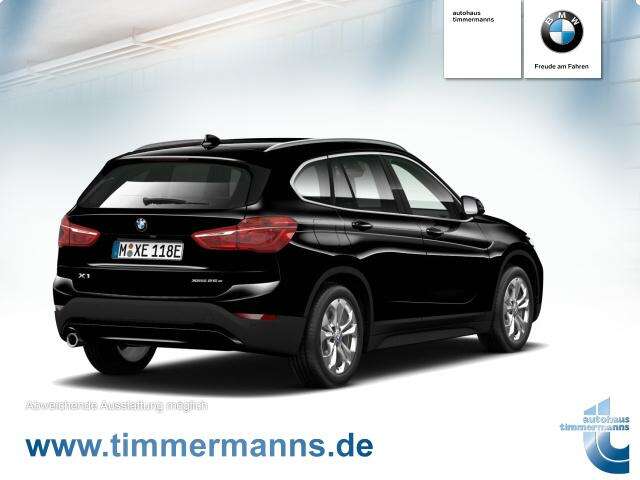 BMW X1 (Bild 11/18)
