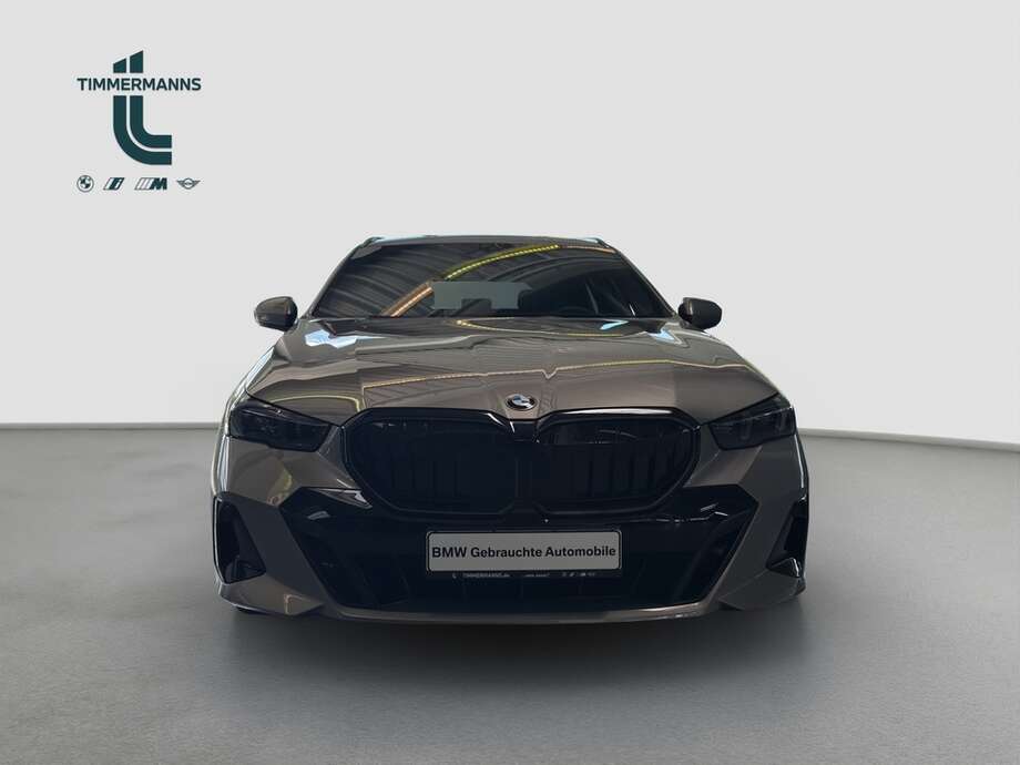 BMW 520d (Bild 18/19)