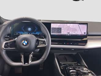 BMW 520d (Bild 2/19)