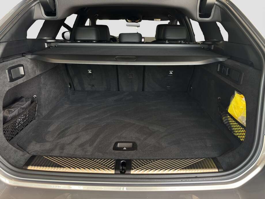 BMW 520d (Bild 6/19)