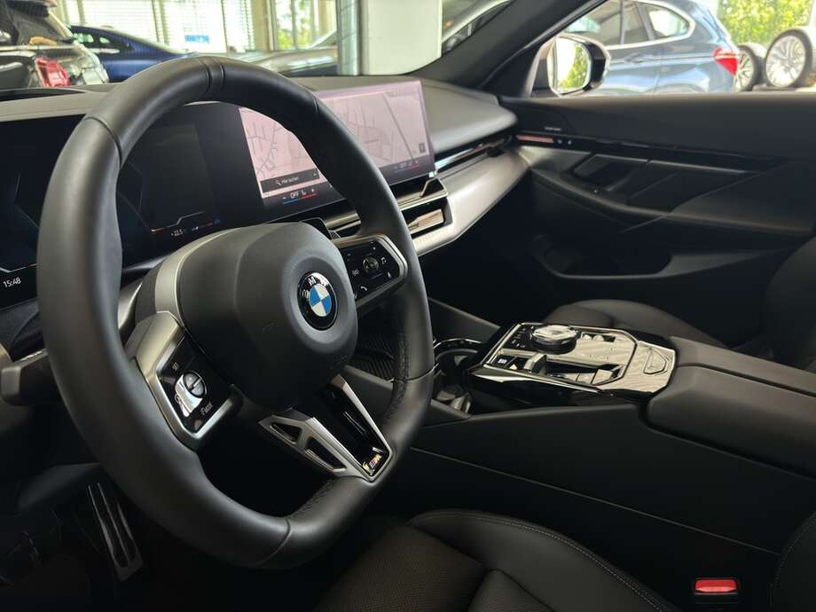 BMW 520d (Bild 7/19)