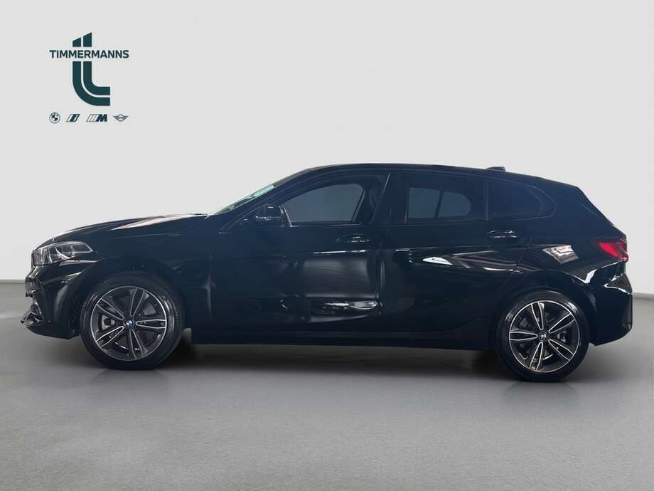 BMW 120i (Bild 9/16)