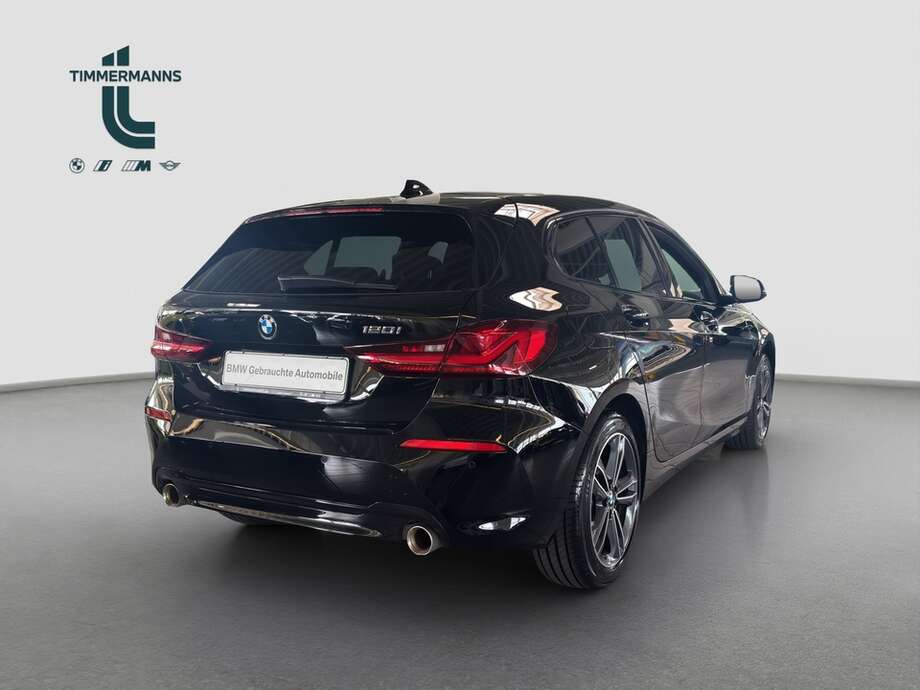 BMW 120i (Bild 12/16)