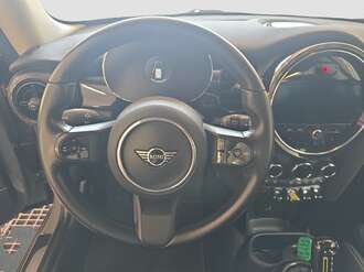 MINI Cooper SE (Bild 2/18)