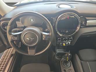 MINI Cooper SE (Bild 3/18)