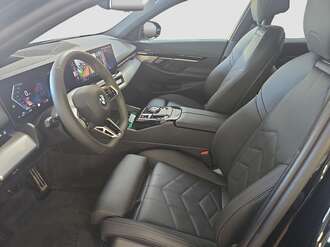 BMW 520d (Bild 1/19)