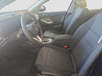 BMW 116 (Bild 1/17)