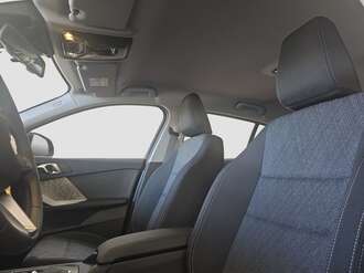 BMW 116 (Bild 2/17)