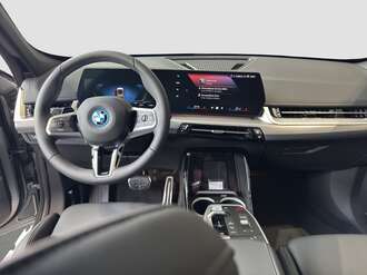 BMW iX1 eDrive20 (Bild 3/16)