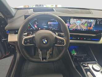 BMW 520d (Bild 2/19)