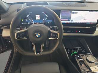BMW 520d (Bild 2/19)