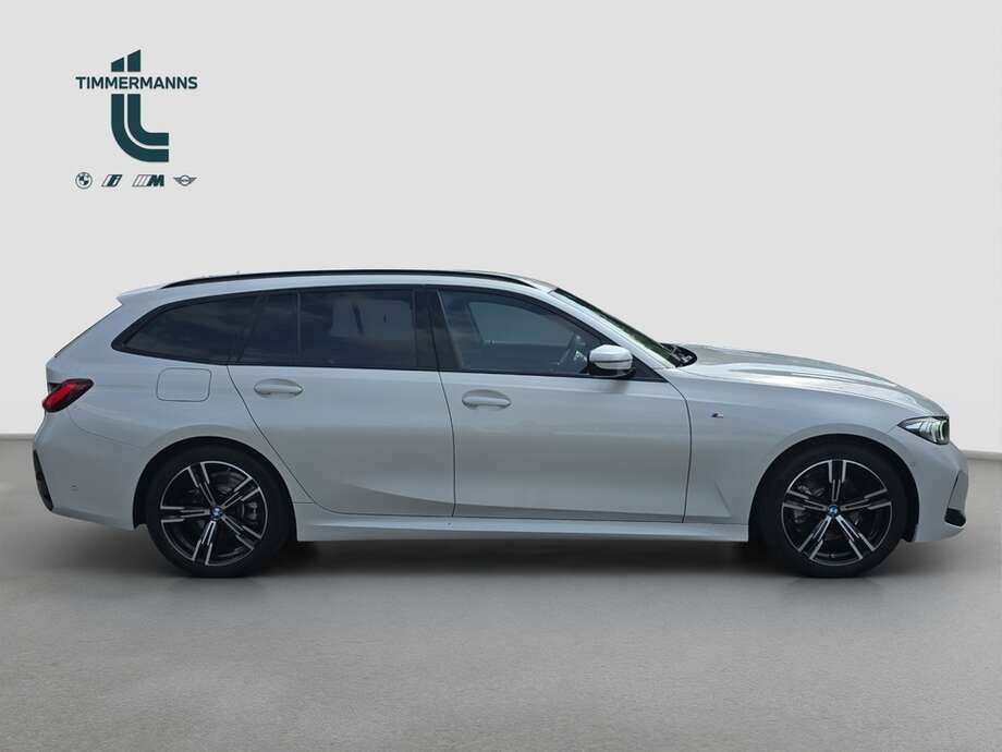 BMW 320d (Bild 15/18)