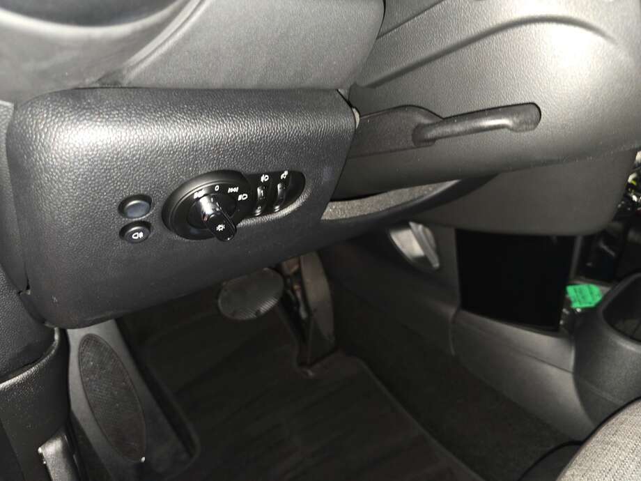 MINI Cooper SE (Bild 9/18)