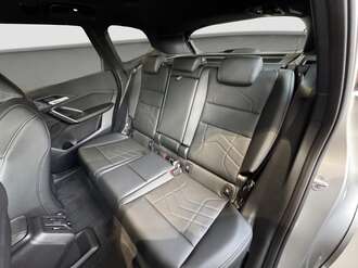 BMW iX1 eDrive20 (Bild 2/14)