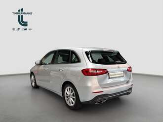 MERCEDES-BENZ B 180 (Bild 3/17)