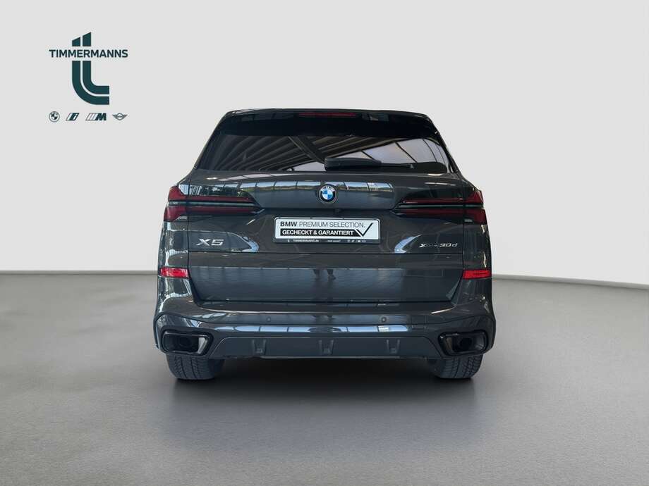 BMW X5 (Bild 16/21)