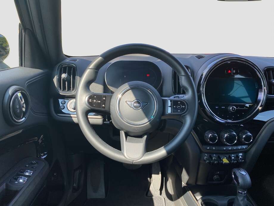 MINI Cooper SE Countryman ALL4 (Bild 4/24)