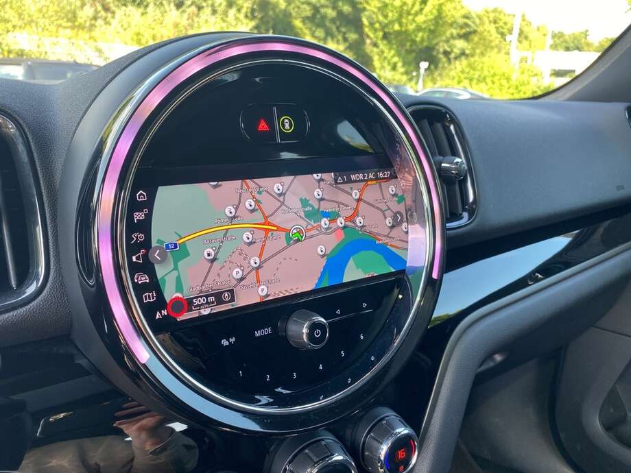MINI Cooper SE Countryman ALL4 (Bild 15/24)