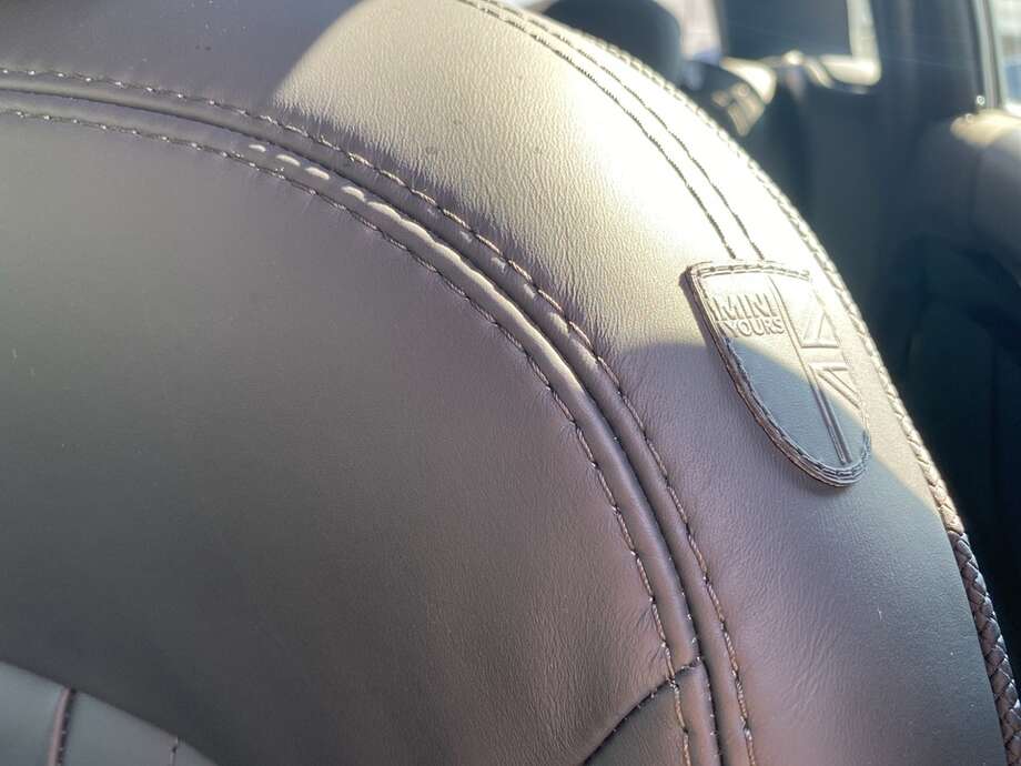 MINI Cooper SE Countryman ALL4 (Bild 16/24)