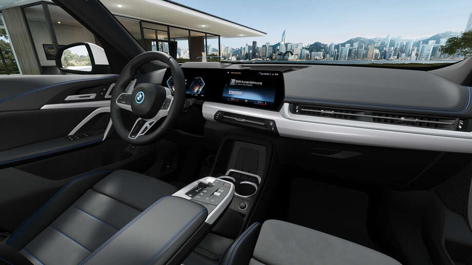 BMW iX1 eDrive20 (Bild 5/6)