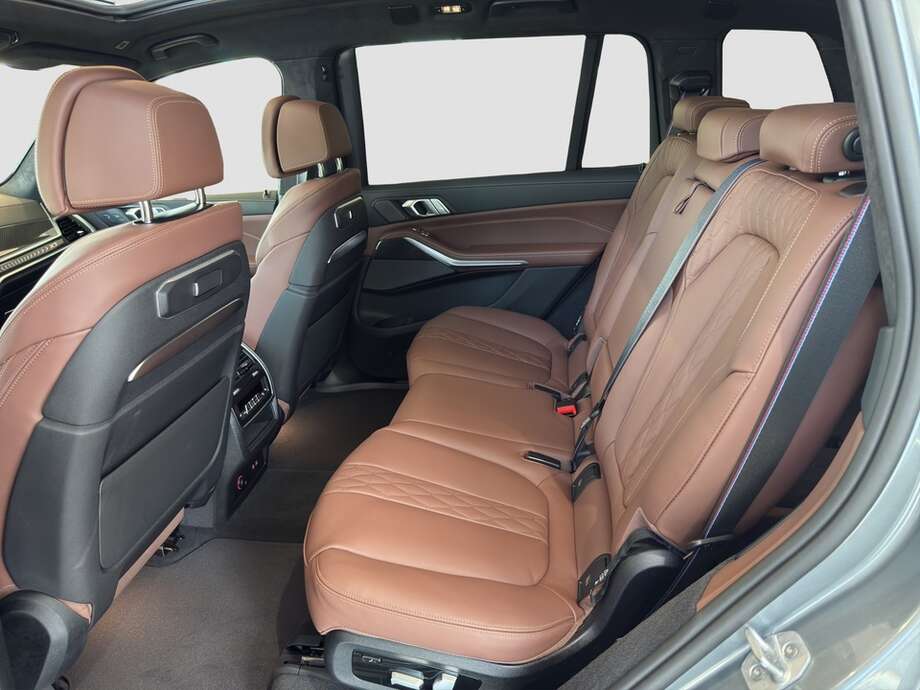 BMW X7 xDrive40d (Bild 5/20)