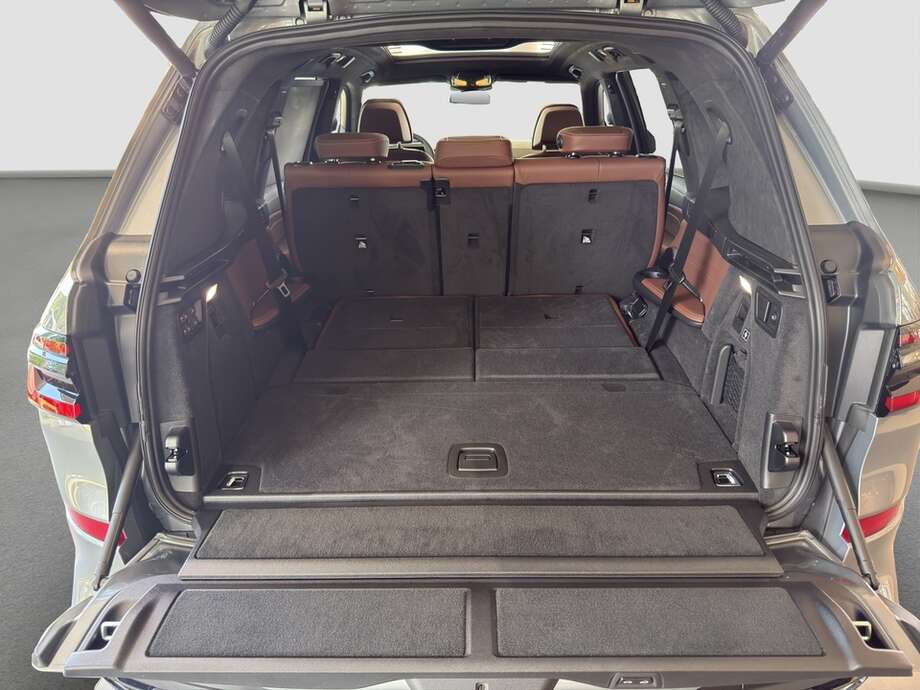 BMW X7 xDrive40d (Bild 6/20)