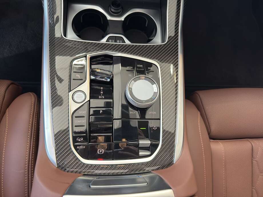 BMW X7 xDrive40d (Bild 11/20)