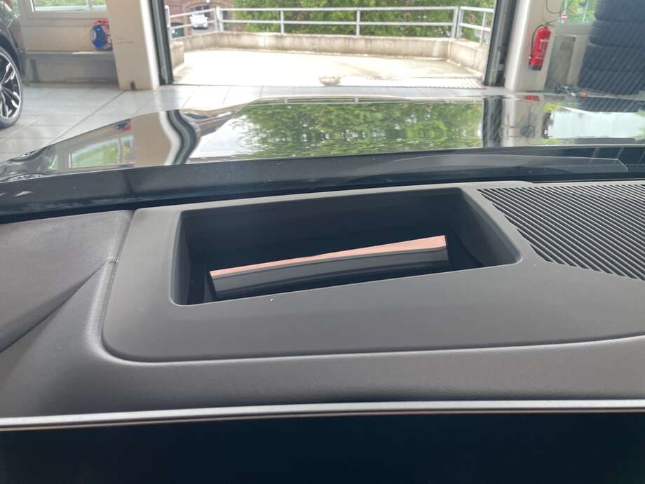 BMW 530 (Bild 16/17)