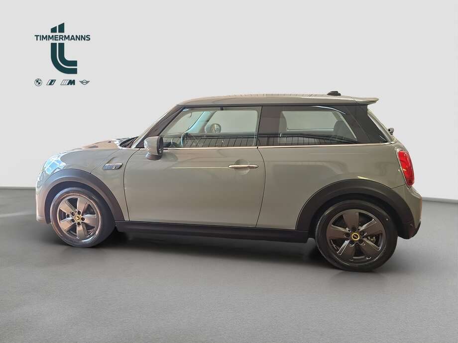 MINI Cooper SE (Bild 11/18)