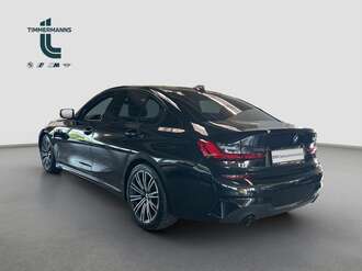 BMW 320d (Bild 1/4)