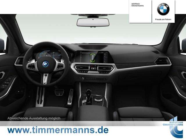 BMW 330e (Bild 4/5)
