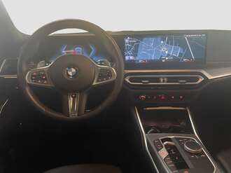 BMW 330i (Bild 3/18)
