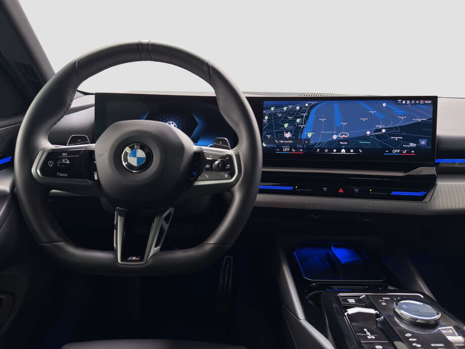 BMW 520d (Bild 5/18)