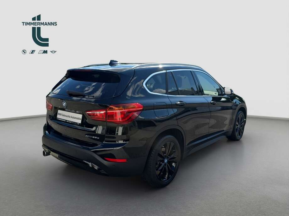 BMW X1 (Bild 14/18)