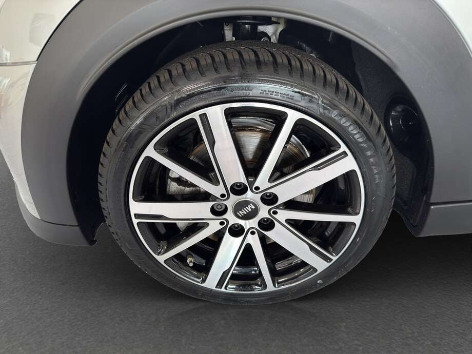 MINI Cooper S (Bild 17/17)