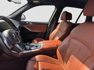 BMW X5 (Bild 1/18)