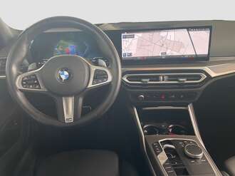 BMW 330i xDrive (Bild 3/18)