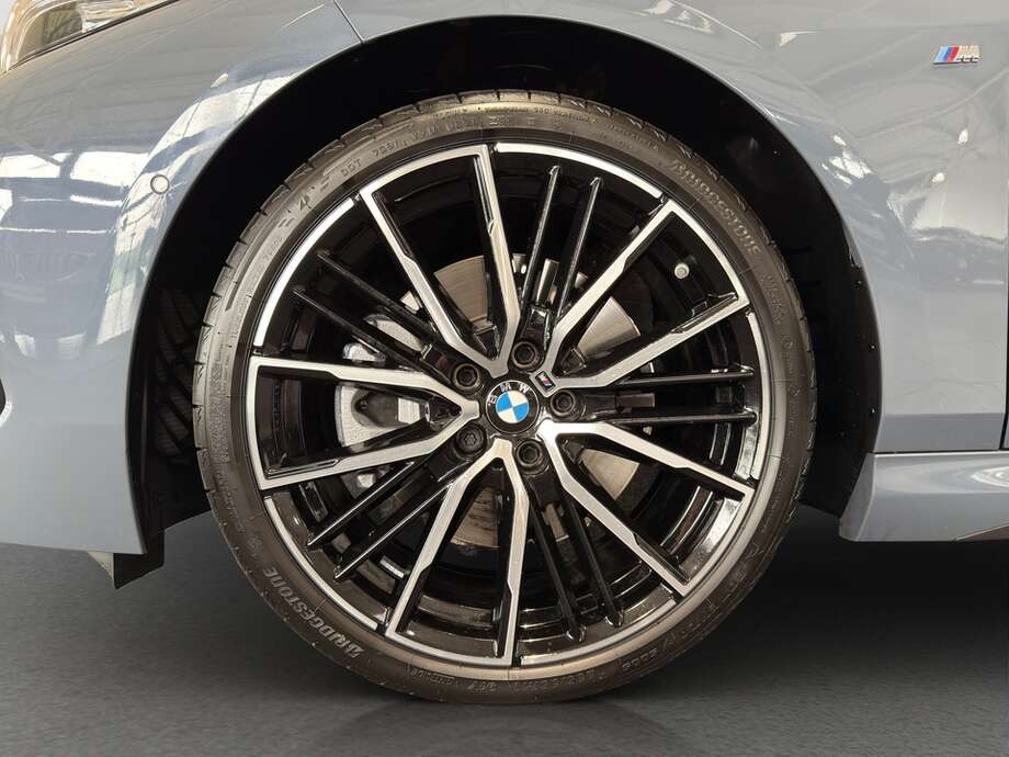 BMW 220 Gran Coupé (Bild 14/15)