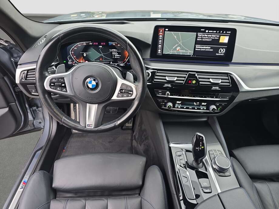 BMW 520d (Bild 5/19)