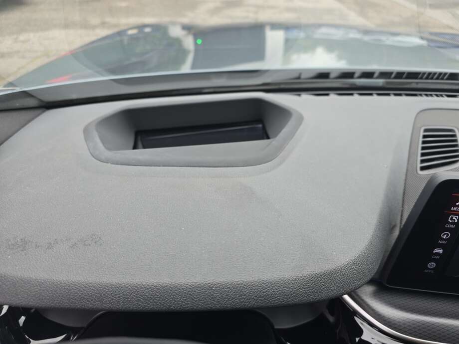 BMW 520d (Bild 10/19)