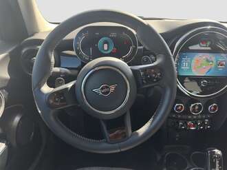 MINI Cooper S (Bild 2/19)