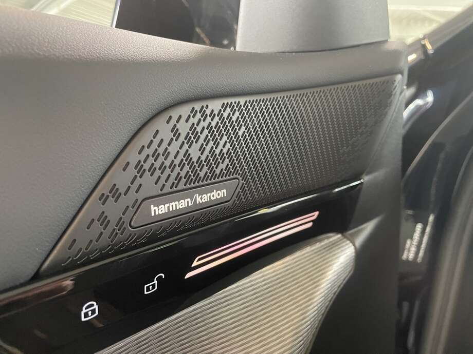 BMW 520d (Bild 6/19)