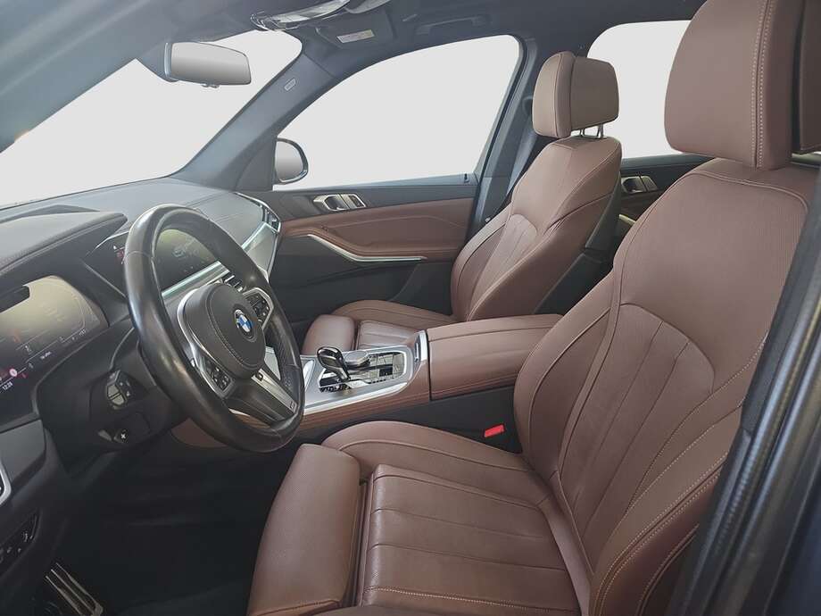 BMW X5 (Bild 2/19)