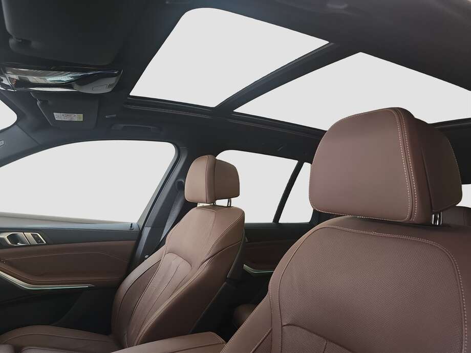 BMW X5 (Bild 3/19)