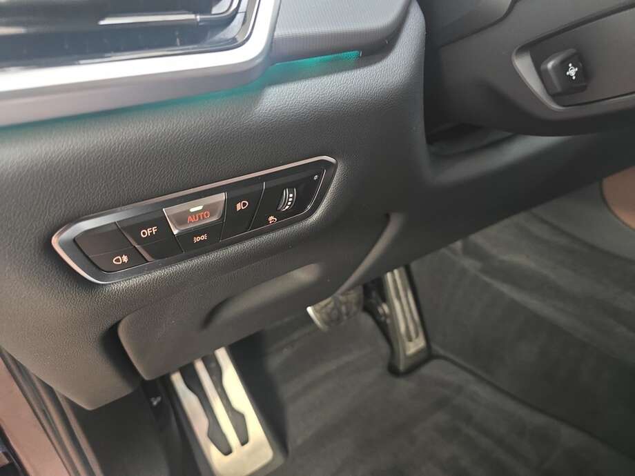 BMW X5 (Bild 9/19)