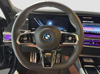 BMW i7 xDrive60 (Bild 1/16)